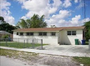 2451 NW 101st St, Miami, FL 33147