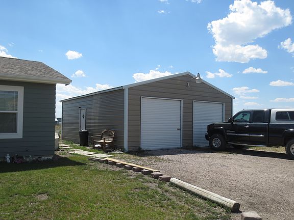 3rd image of 29 Salt Creek Dr