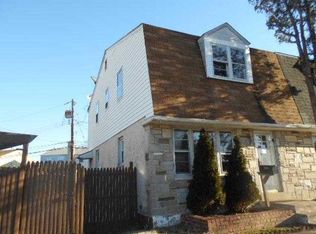 1315 Langley St, Trainer, PA 19061