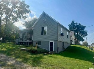 232 Fulton Pl, Canton, IL 61520