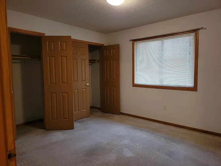 832 3rd St #10 — Photo 5