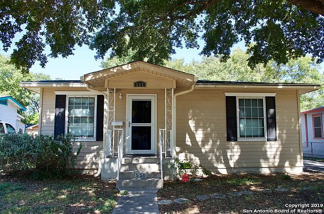 1st image of 559 Jennings Ave