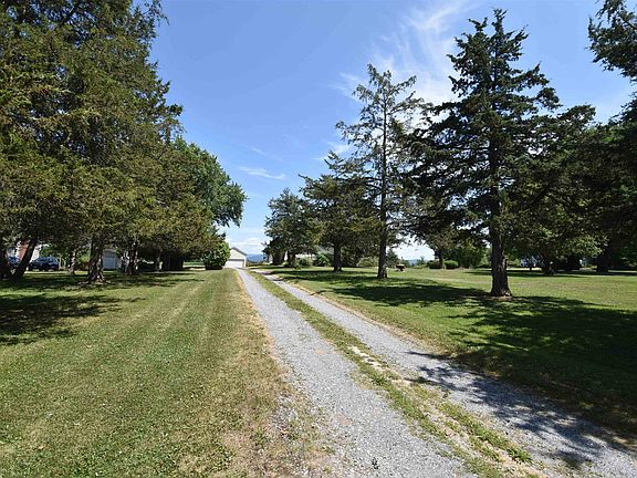 4th image of 1301 Pearson Road
