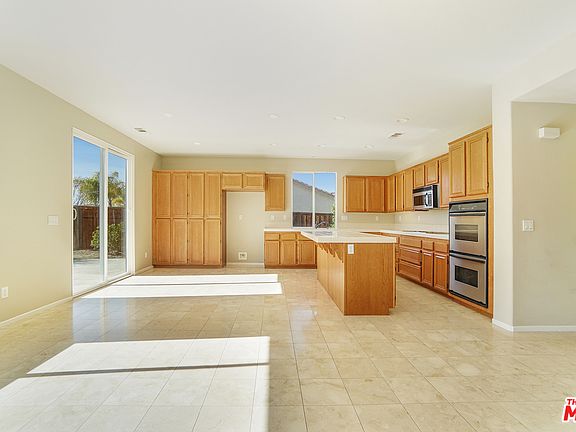 5th image of 32309 Pink Carnation Ct
