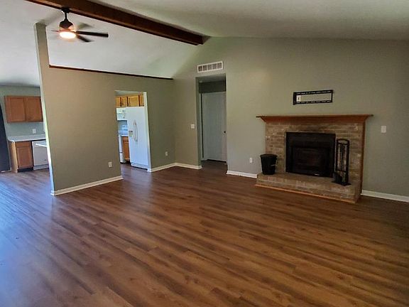 4th image of 119 Tallahatchie Dr