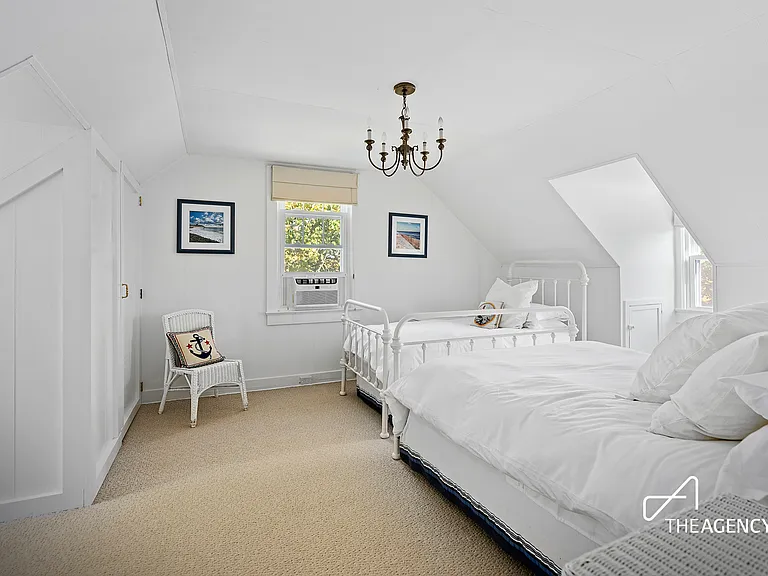 108 Montauk Hwy — Photo 21