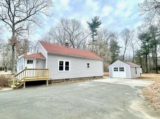 328 Maple St, East Longmeadow, MA 01028