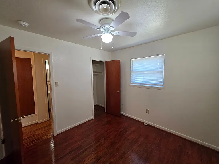 303 Nauert St — Photo 30