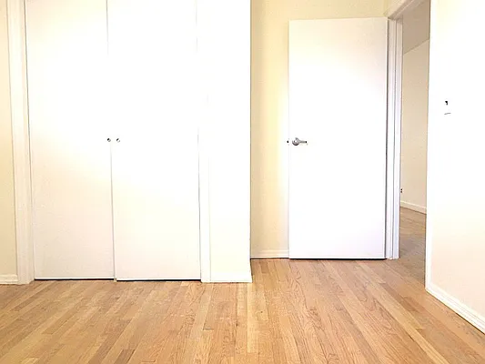 Rented by MNS | media 32