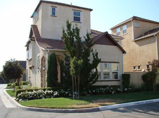 1773 N Merlan Ln, Clovis, CA 93619