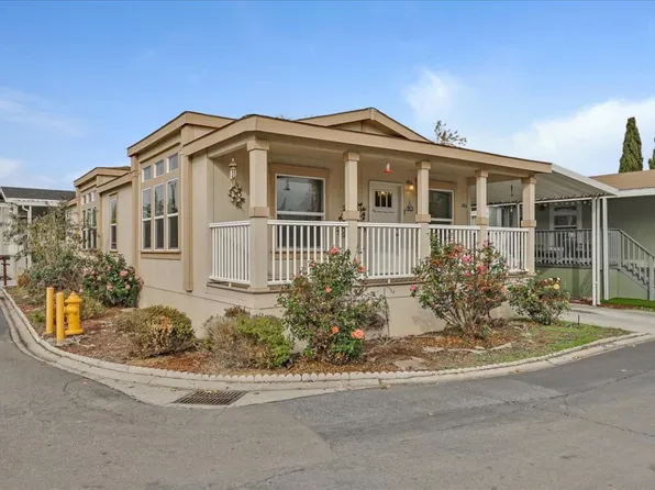 464 Eucalyptus Dr #464, San Jose, CA 95134