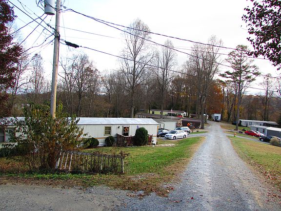2nd image of 133 Milligan Ave