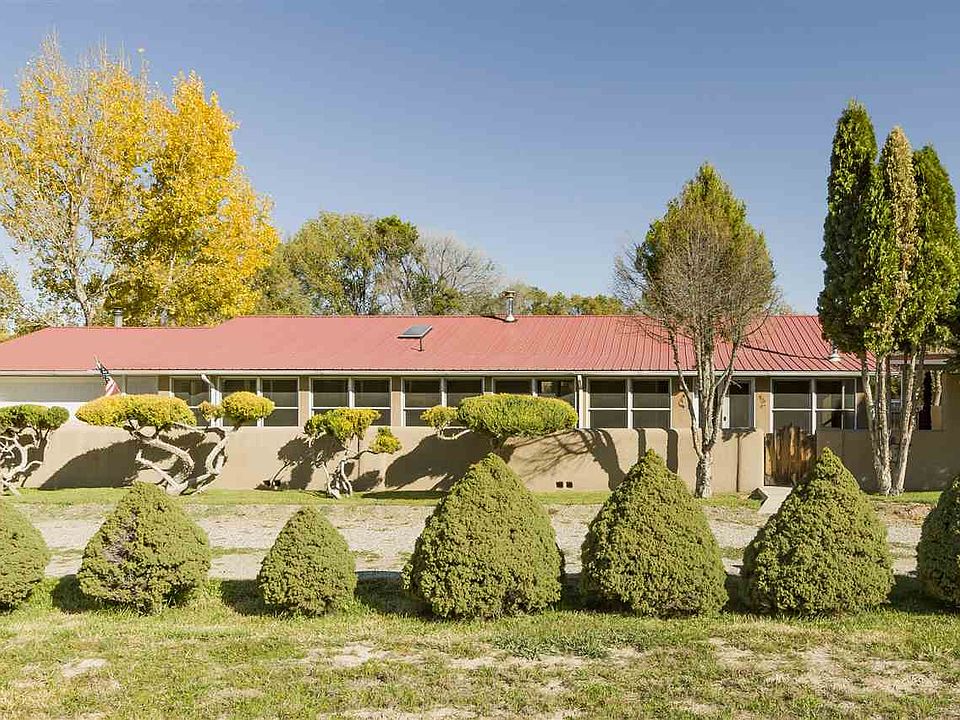 1st image of 27 Bouquet Ln