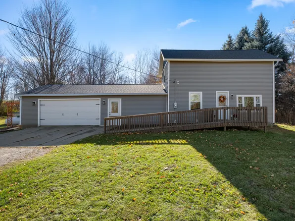 17285 Bailey Rd, Bailey, MI 49303