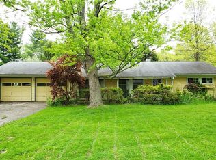 6781 Melridge Dr, Concord Township, OH 44077