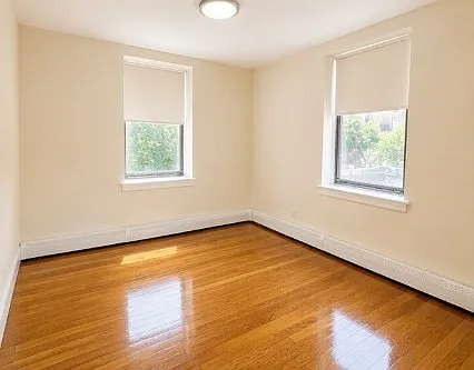 9 Victory Rd #19 — Photo 2