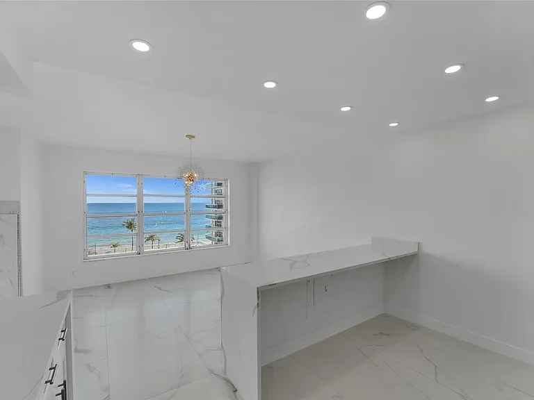 3900 Galt Ocean Dr #511 — Photo 9