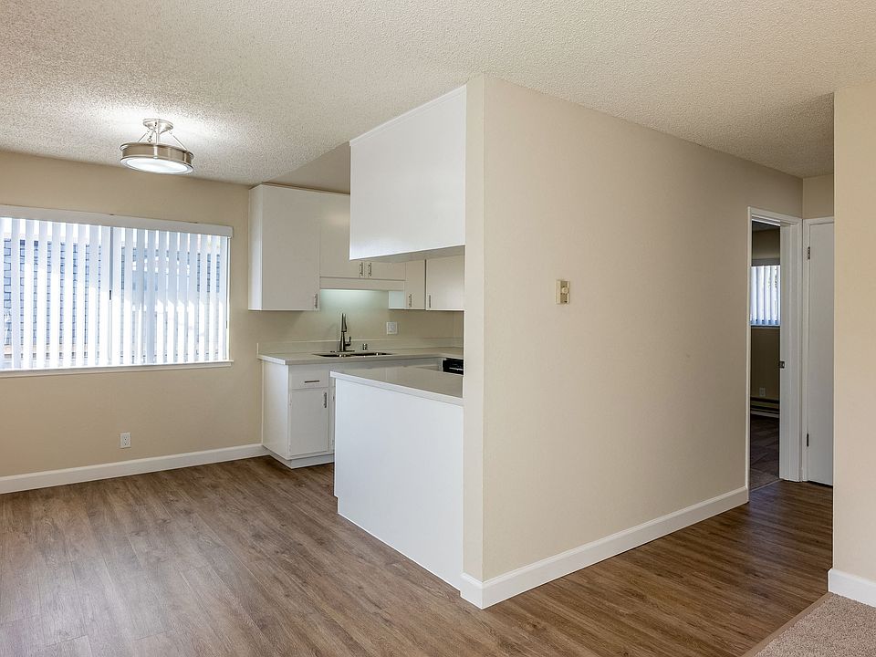 1st image of 475 Cumulus Ave APT 43