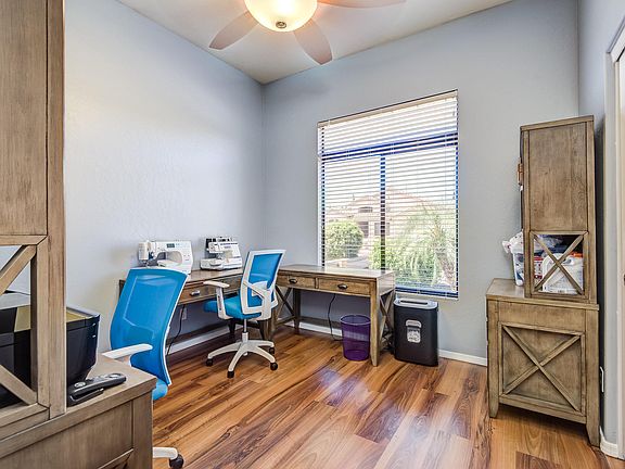 4th image of 7229 W Dreyfus Dr