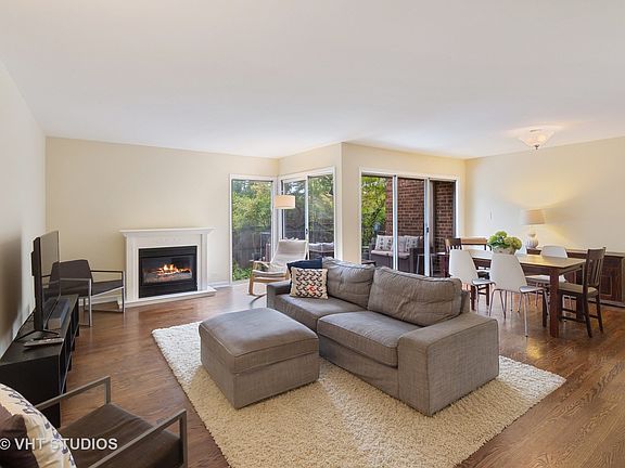 4th image of 921 Harlem Ave APT 9