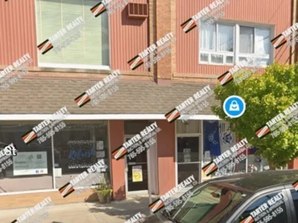 213 1/2 S Main St, Winchester, IN