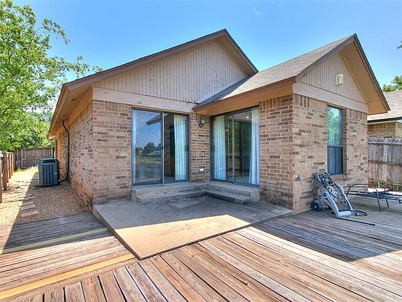 5th image of 6005 Gaelic Glen Dr