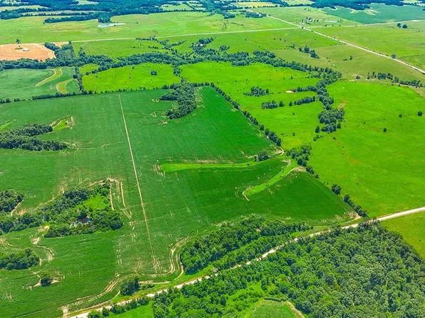 /county Rd #2450, Huntsville, MO 65259
