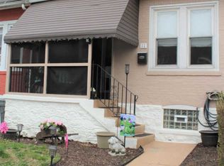 11 Walnut St, Marcus Hook, PA 19061