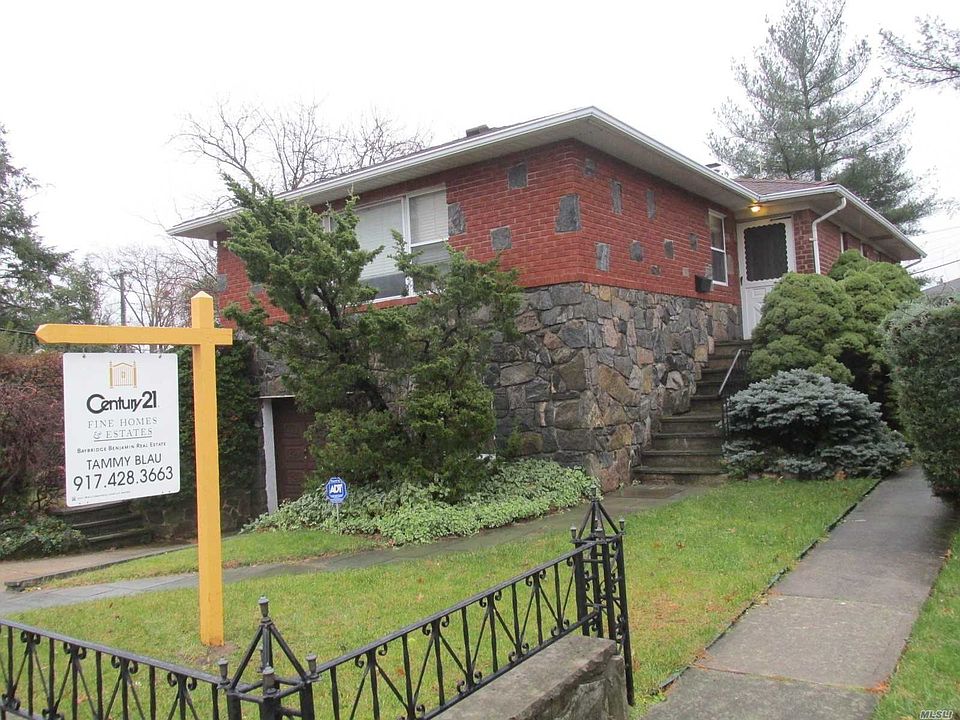 1st image of 209-50 26th Ave