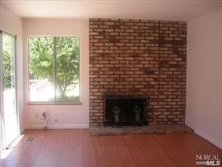 3206 Niagara Way photo 1