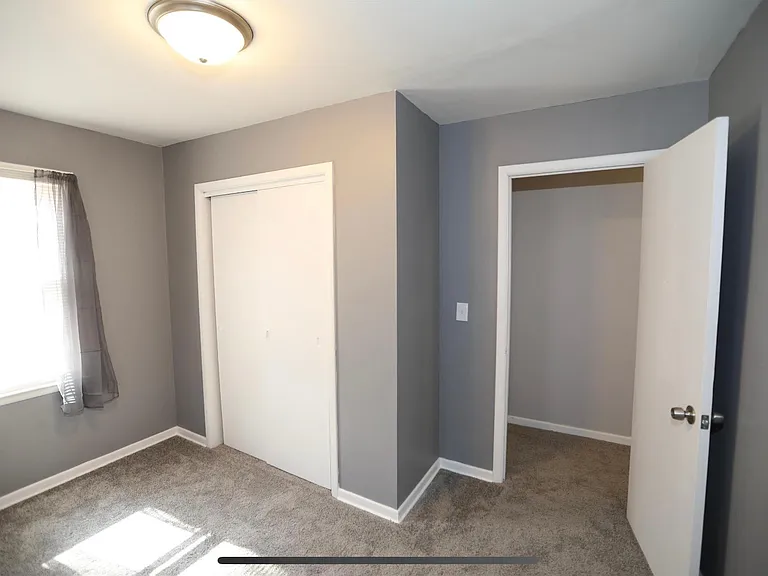 2107 Avenue D — Photo 17