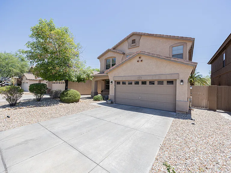 1861 E Patrick Ln — Photo 1