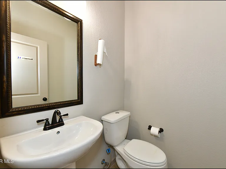 2358 Enchanted Gem Pl — Photo 32