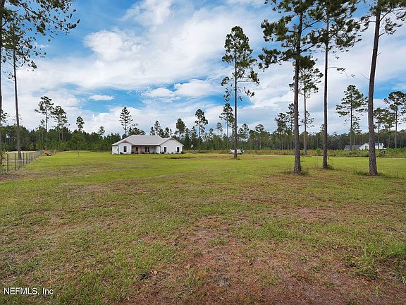 3rd image of 15534 COUNTY ROAD 108