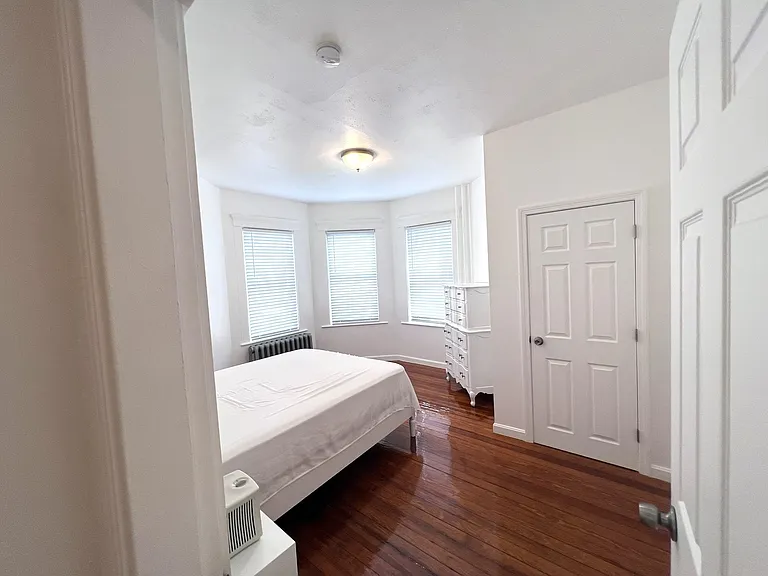 199 Brunswick St #1 — Photo 6