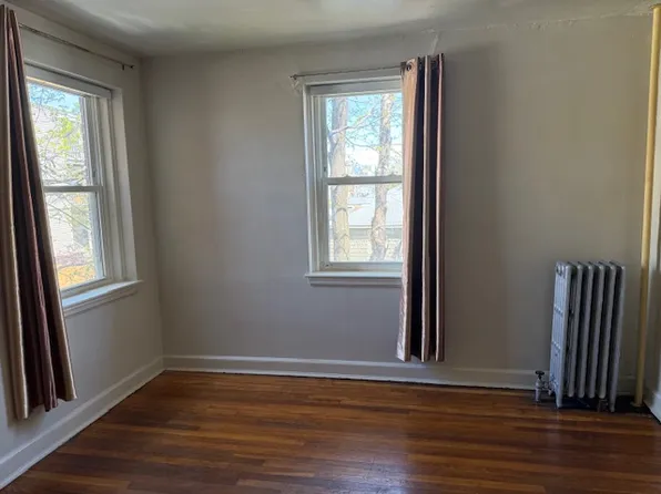 8 Walnut St, Everett, MA 02149
