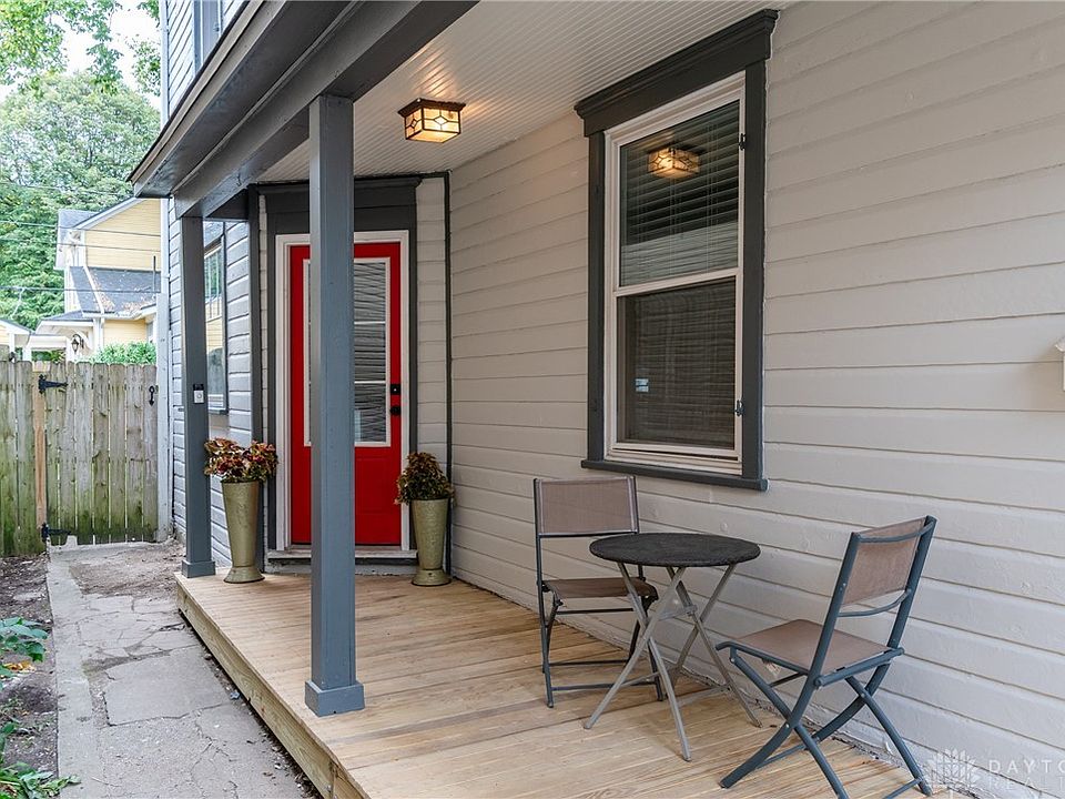 1st image of 520 Oak St