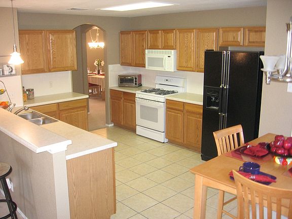 Large Kitchen Opesn to Family Room