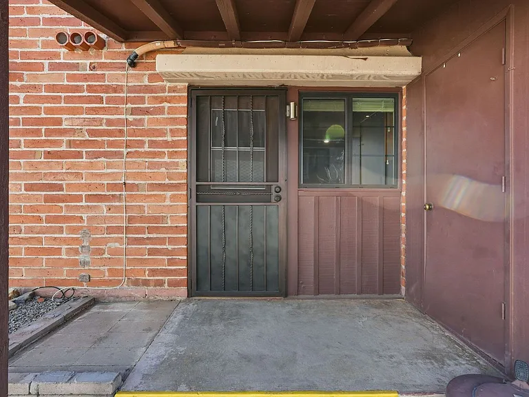 478 S Paseo Madera #B — Photo 27