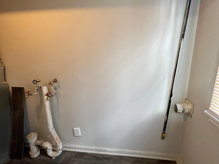 7244 Orchard Ave — Photo 8