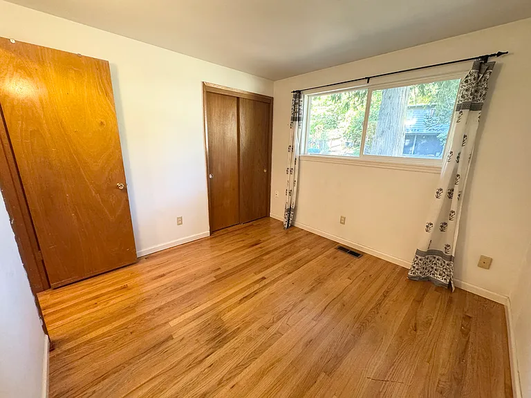 405 156th Pl NE — Photo 14