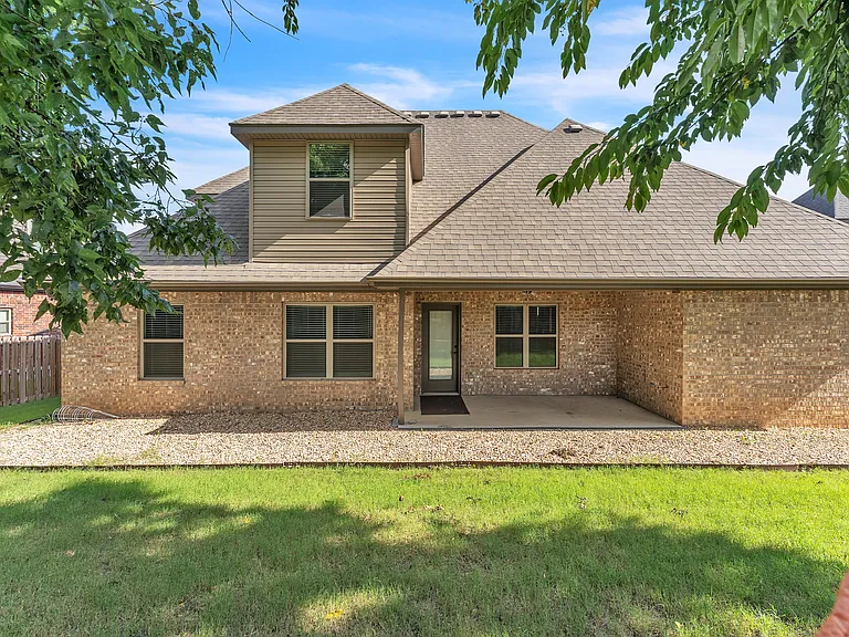 4202 Plumley Ave — Photo 32