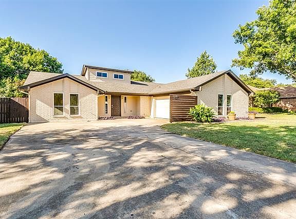 2nd image of 129 Haywood Dr