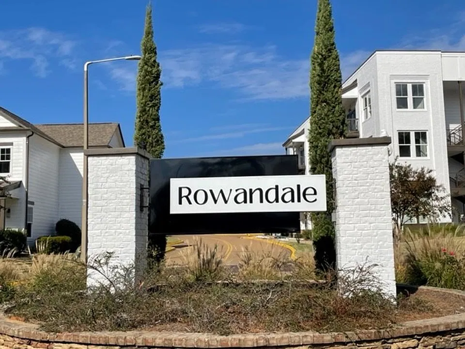 204 Town Center Dr #34