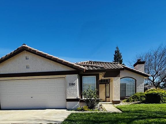 4th image of 1080 Ruess Rd