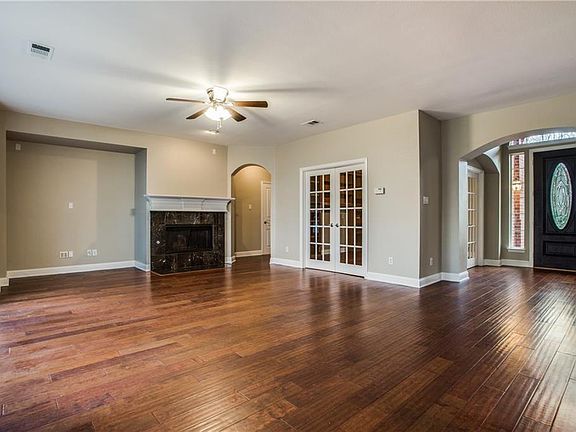 3rd image of 6037 Cypress Cove Dr