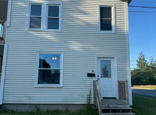 1 Middle St #1B, Sanford, ME 04073