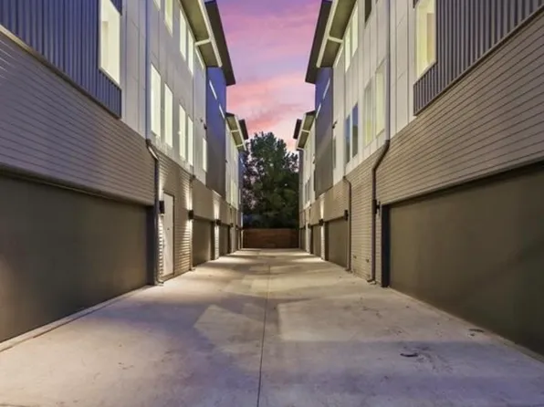 (undisclosed Address), Dallas, TX 75204