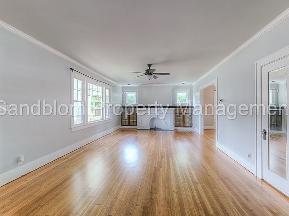 5th image of 1116 S College Ave