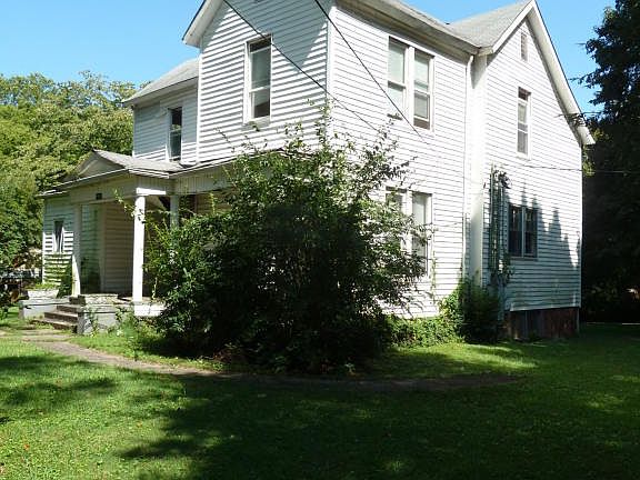3rd image of 1417 Grainger Ave